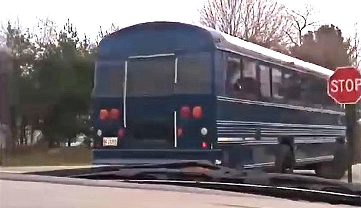 School Bus was steal by boy in Maine
