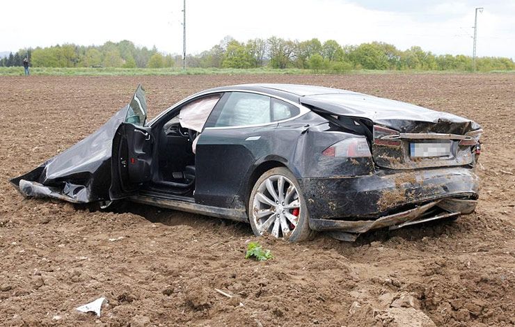 tesla-model-s-rollover-crash