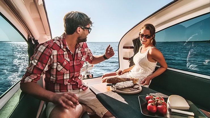 sealander-amphibious-camper