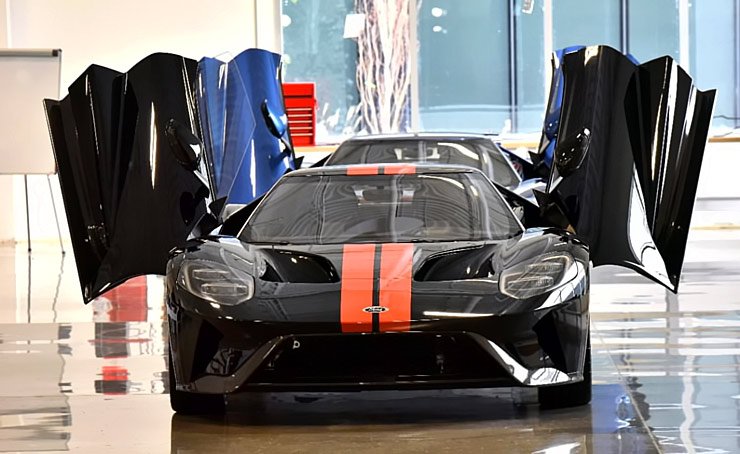 2017-ford-gt-production-has-officially-begun