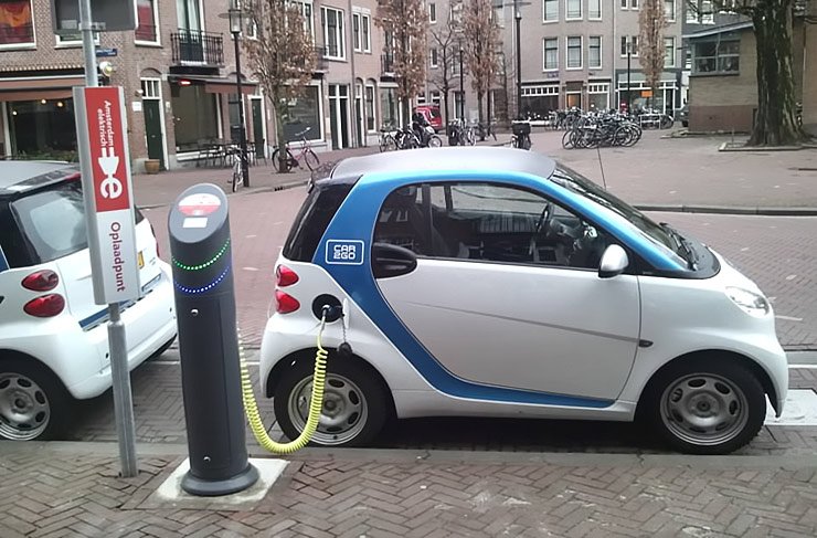 car2go-electric-car