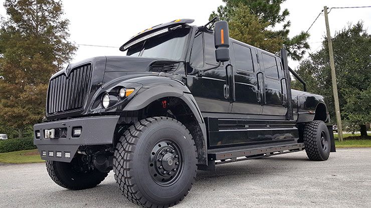 2017 International Workstar SuperTruck Six Door 4x4 Pickup Knight in Armor front