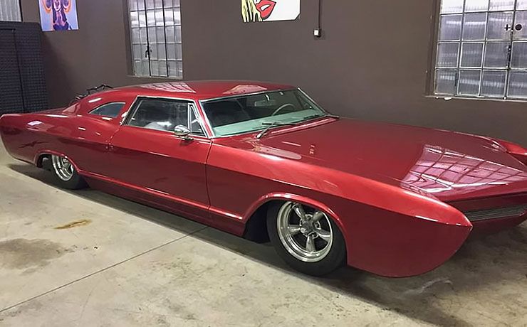 1965 Buick LeSabre designed by Lee Pratt front left