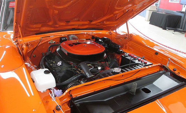 1970 Hemi Plymouth Superbird motor