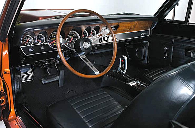 Bill Watkins 1969 Barracuda Fastback dashboard