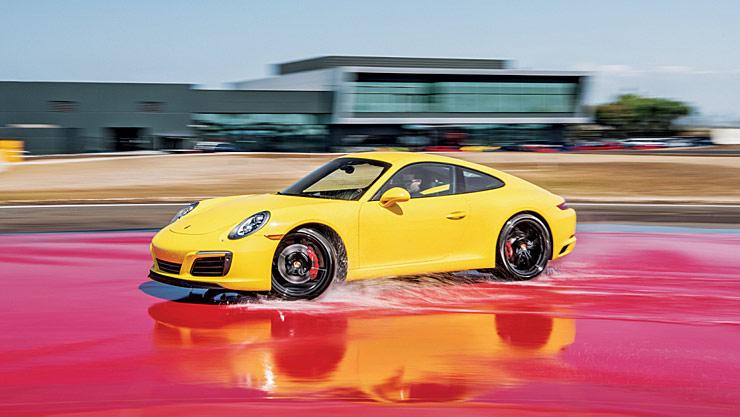 Porsche Experience Center Los Angeles