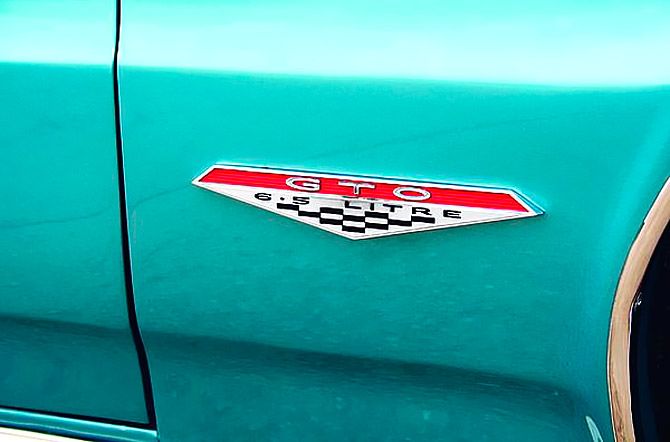 389 ci 1964 Pontiac GTO convertible Hurst equipped