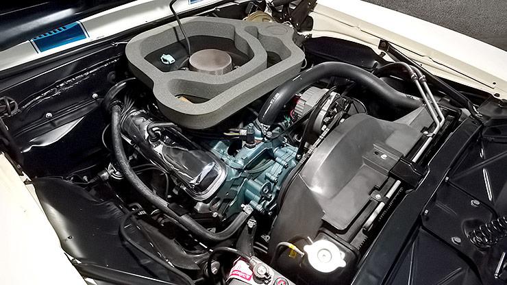 1969 Pontiac Trans Am Convertible engine