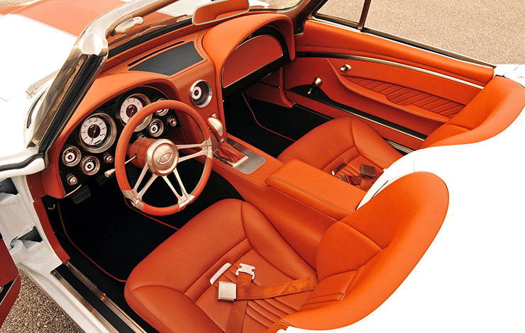 1967 Corvette hot rod interior