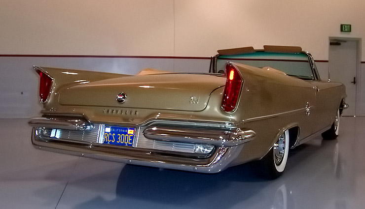 1959 Chrysler 300 E rear