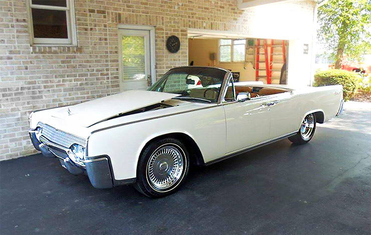 Custom 1961 Lincoln Continental