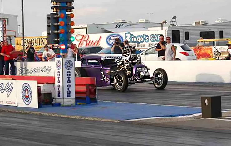 Purple People Eater Hot Rod drag race