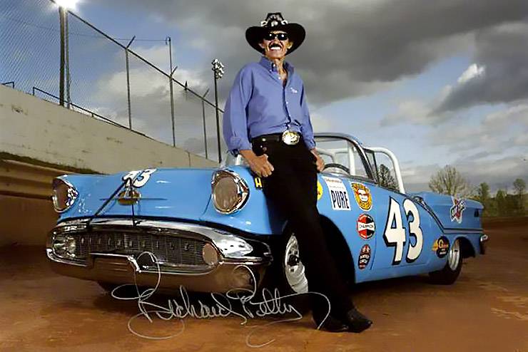 Richard Petty signed photo