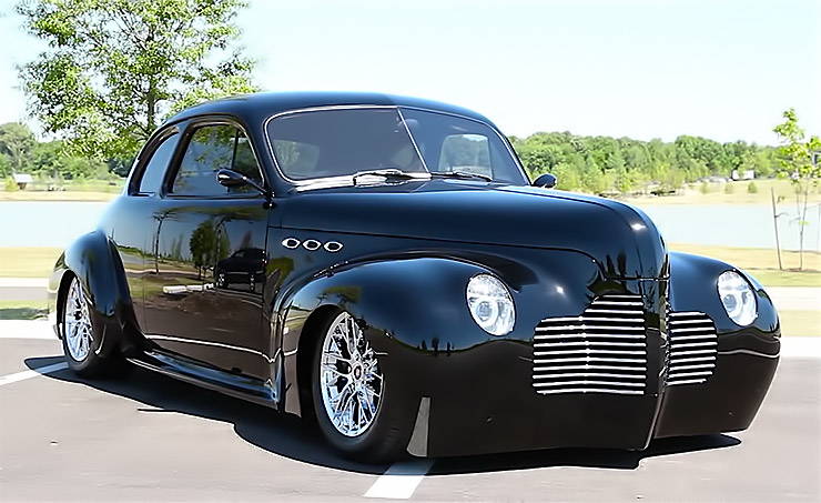 Aubrey King 1940 Buick Super Coupe right