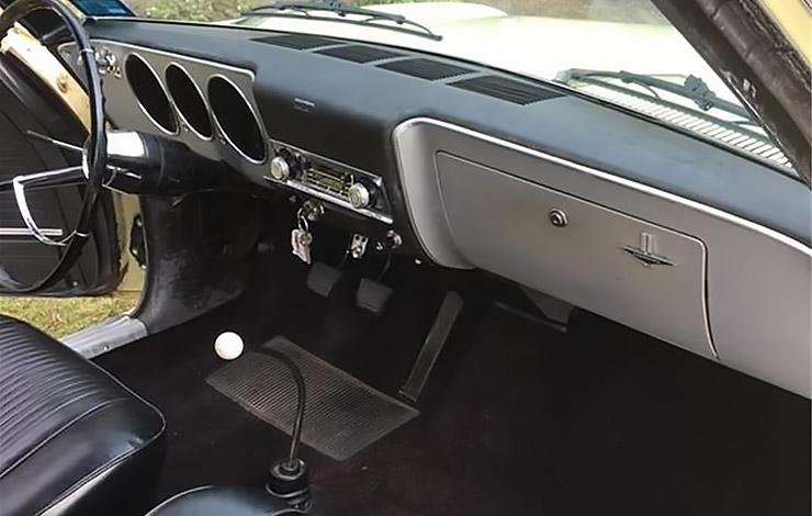1966 Chevrolet Corvair interior