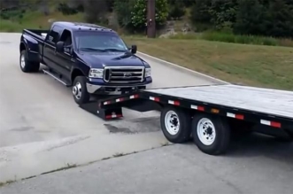 how not to load a Ford F-350 on a trailer