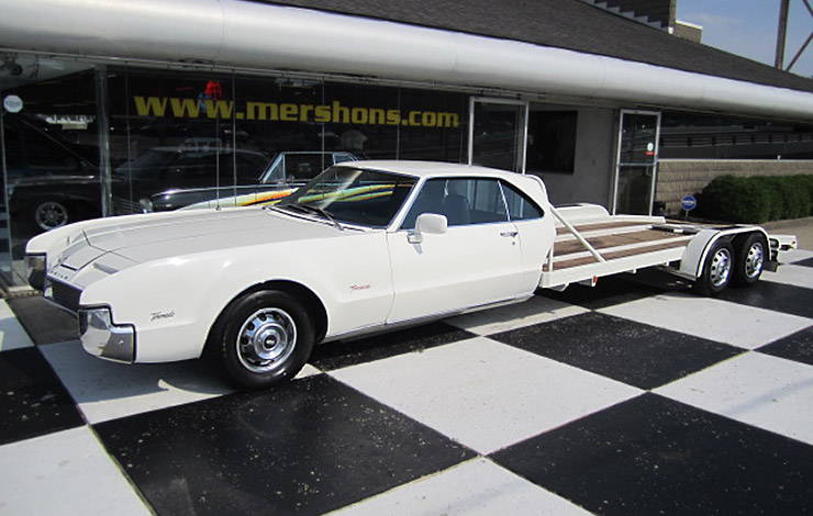 Oldsmobile Toronado hauler