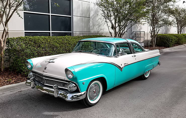 1955 Ford Fairlane Crown Victoria front left side