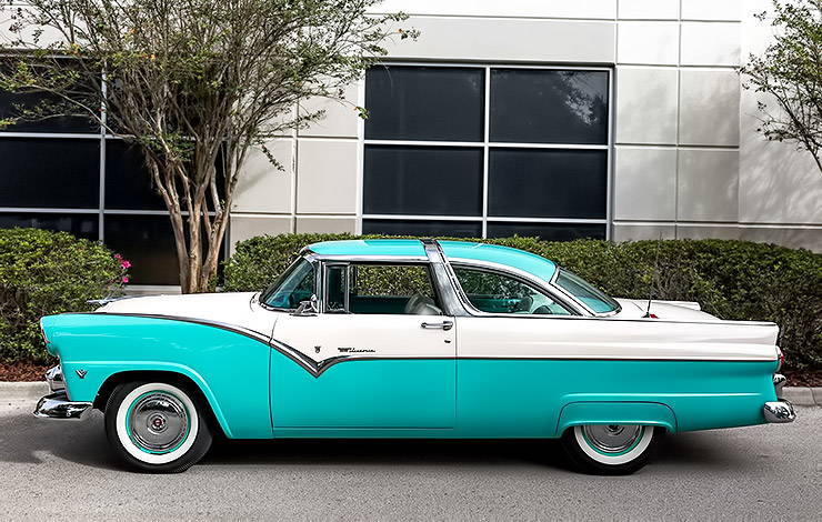 1955 Ford Fairlane Crown Victoria left side