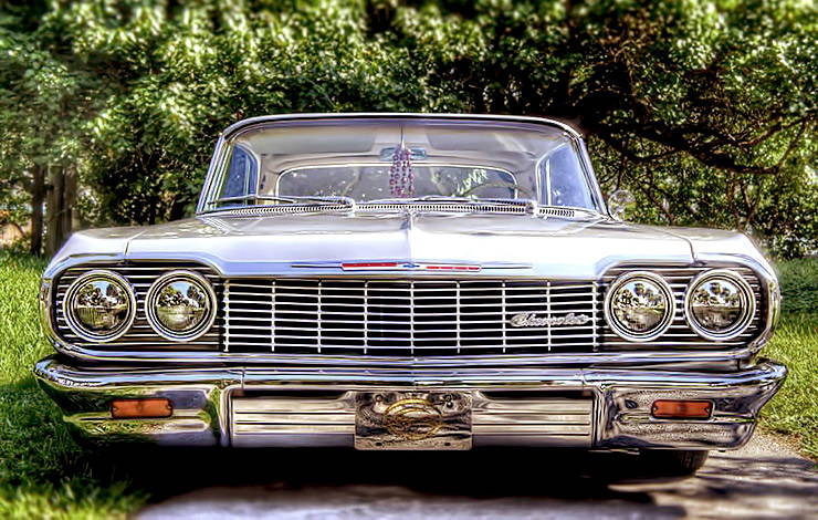 1964 Chevrolet Impala nicknamed Sinatra front end
