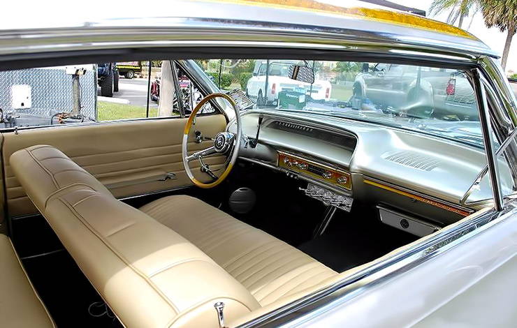 1964 Chevrolet Impala nicknamed Sinatra interior