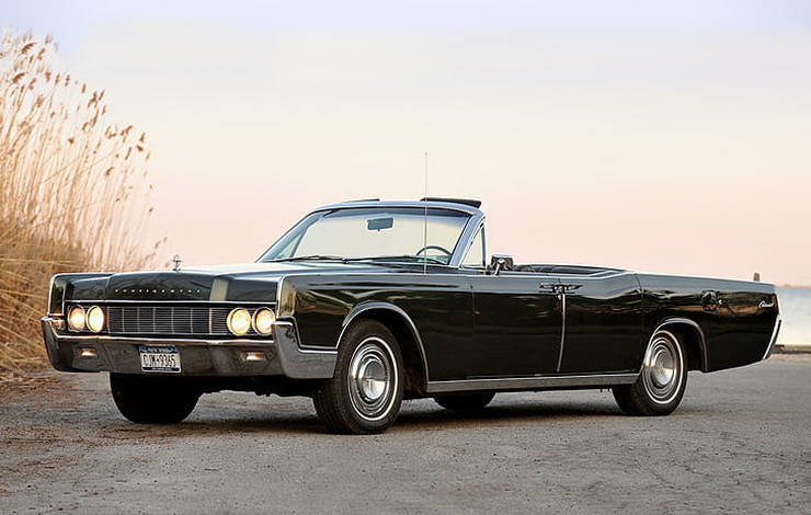 1967 Lincoln Continental convertible