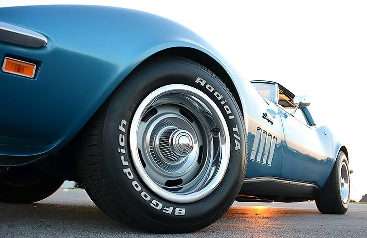 Classic tires for muscle cars