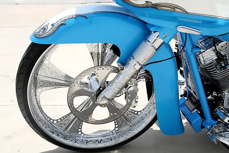 Engraved wheels on Covingtons Customs HD Road Glide named Overkill