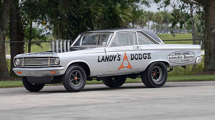Dick Landy’s 1965 Dodge Hemi Coronet left side