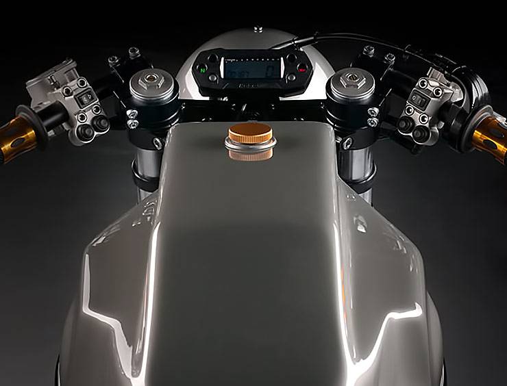 Bimota DB3.5 by Analog Motorcycles hub-center steering and gauges