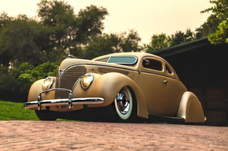 1938 Ford Deluxe Coupe restomod