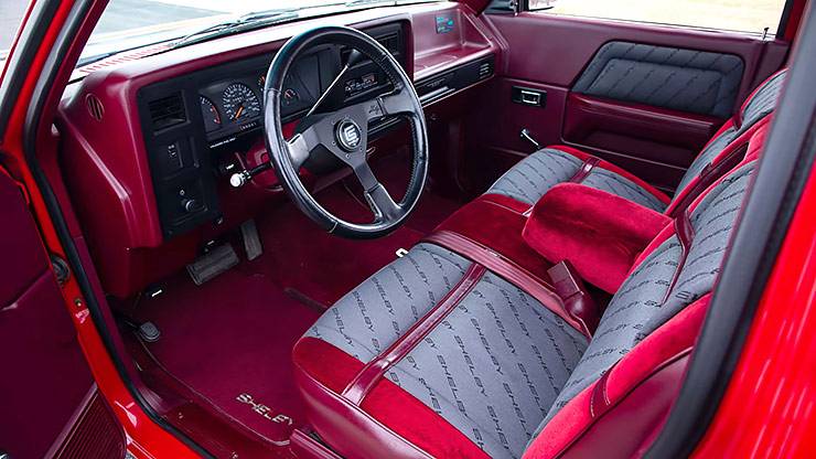 1989 Dodge Shelby Dakota interior