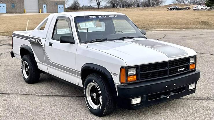 1989 Dodge Shelby Dakota white front end