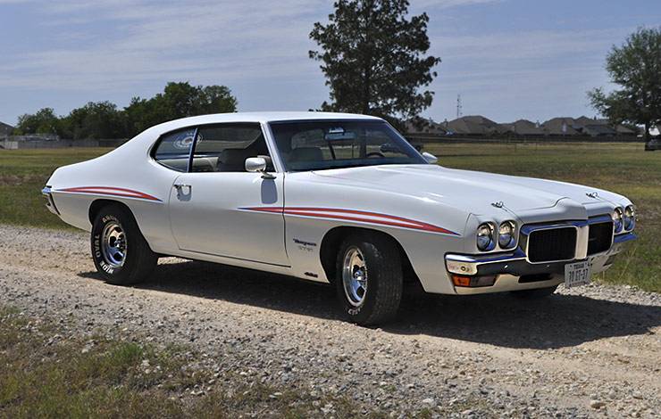 1970 Pontiac Tempest GT-37 front right