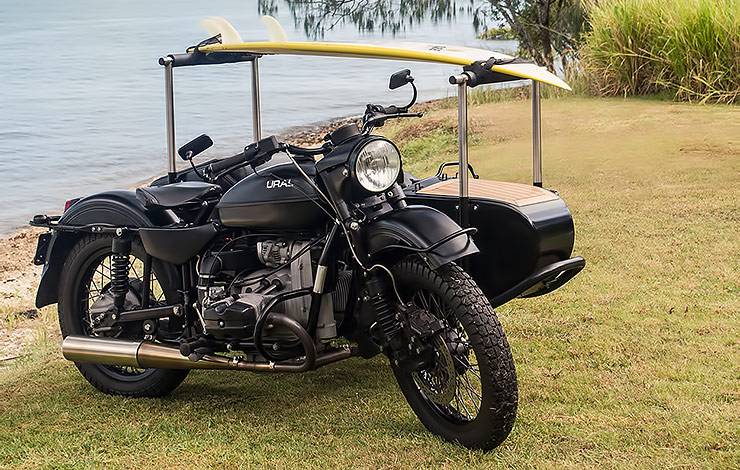 Queensland man built a sidecar for his dog