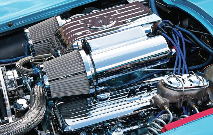 1965 Chevrolet Corvette 'Blue Angel' engine