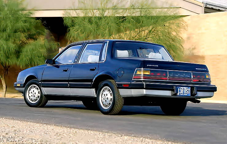 1985 Pontiac 6000 STE rear end