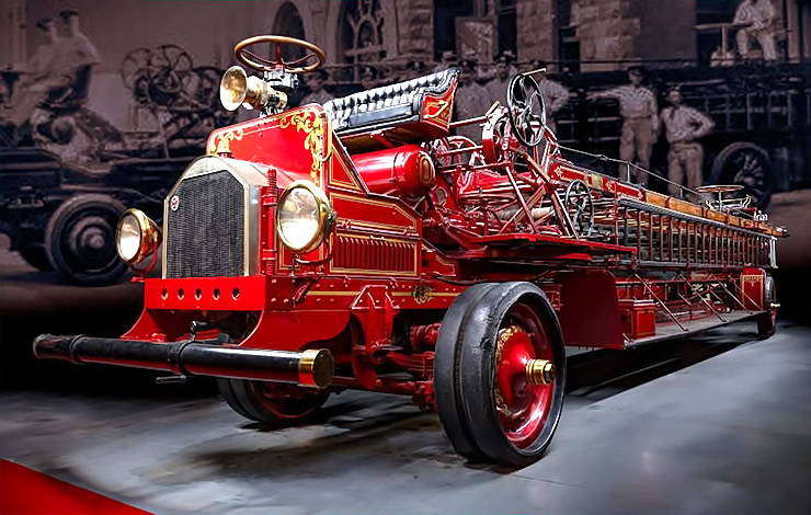 1890 Asa La France Firetruck in Hall Of Flame Museum