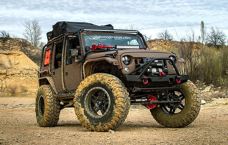 Jeep Wrangler Nomad by Starwood Motors front end